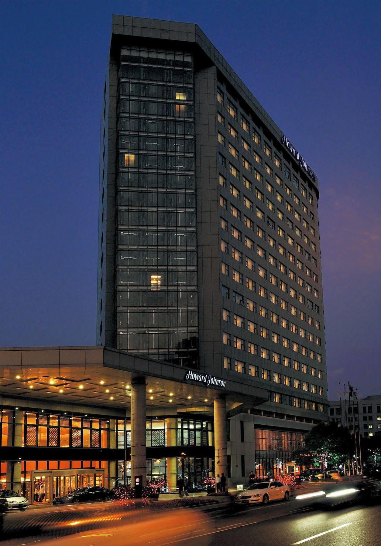 Howard Johnson Caida Plaza Shanghái Exterior foto
